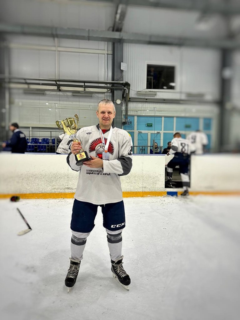 photo_5215182005472458301_y (Medium).jpg